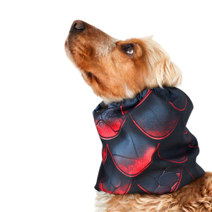 Waterproof dog snood with red dragon scale pattern – ear protection for spaniels and long-eared dogs, fantasy-inspired