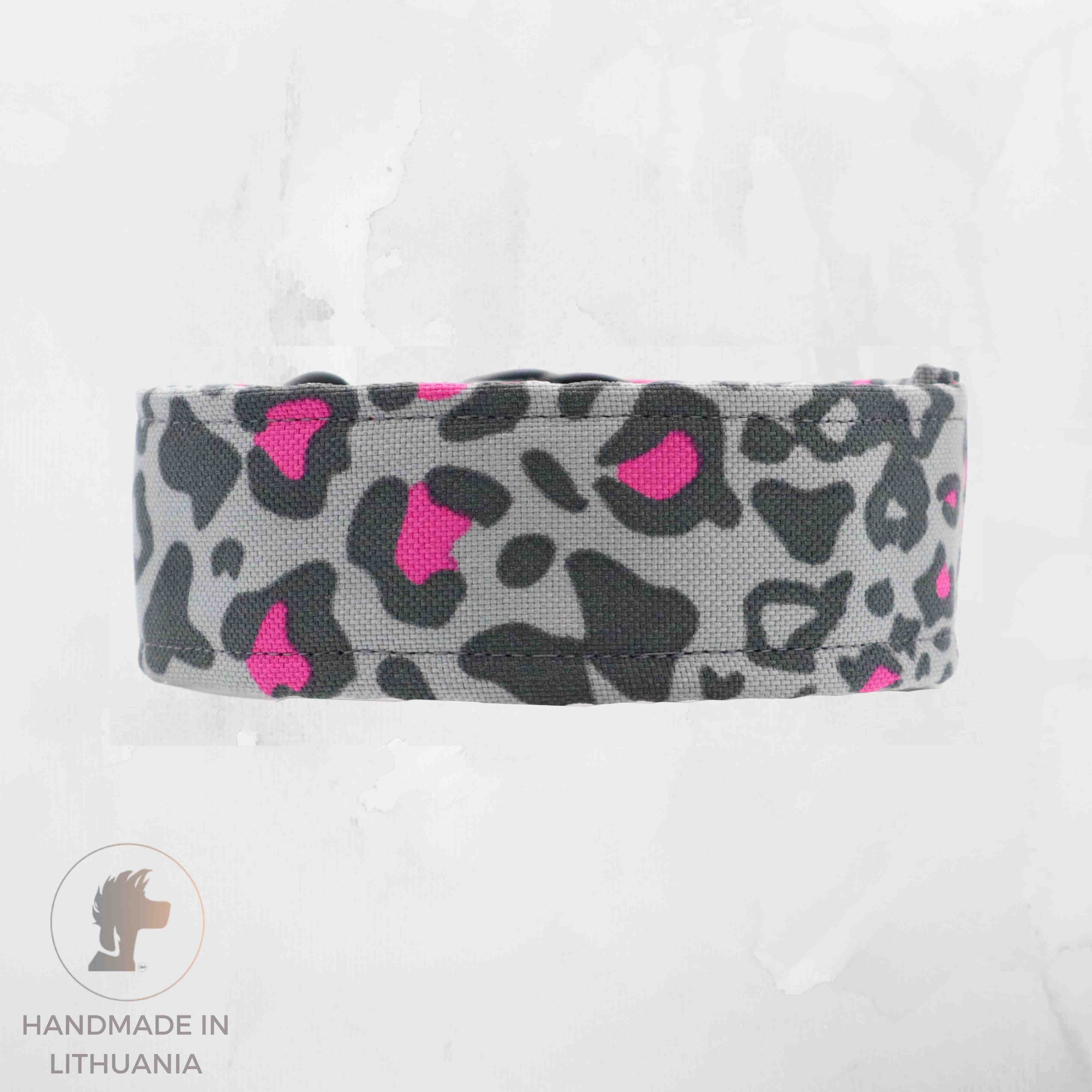 Martingale dog collar Cheetah by Distinguish Me